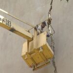 У будинку 35 по вулиці Свободи з'явилась величезна тріщина (Сюжет)