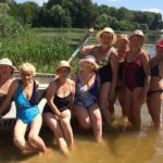 Жінок "пікантного віку" запрошують на заняття спортом на воді