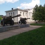 Дві шосткинські родини передали для краєзнавчого музею цінні експонати (Фото)